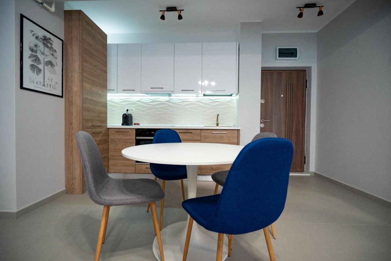 Moonlight Mamaia Apartments Luaran gambar