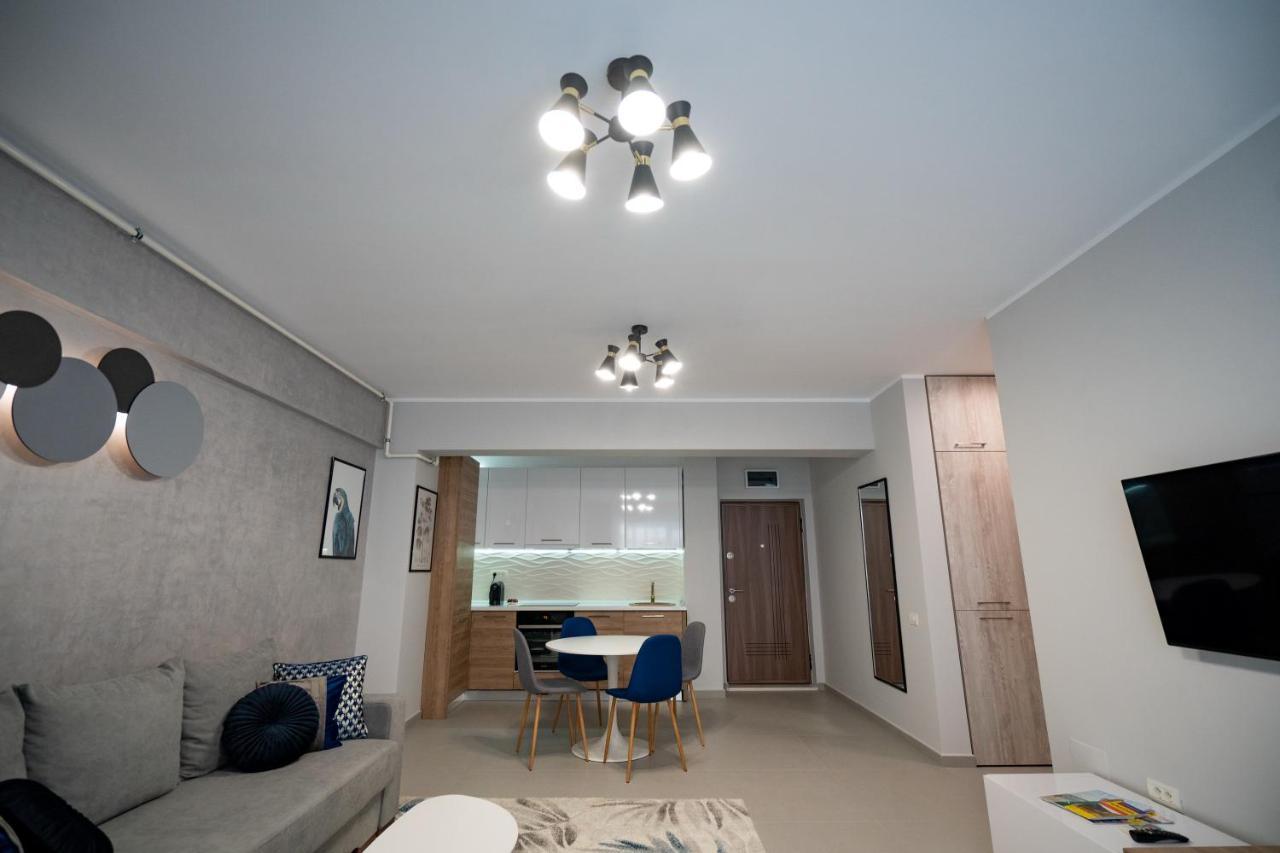 Moonlight Mamaia Apartments Luaran gambar